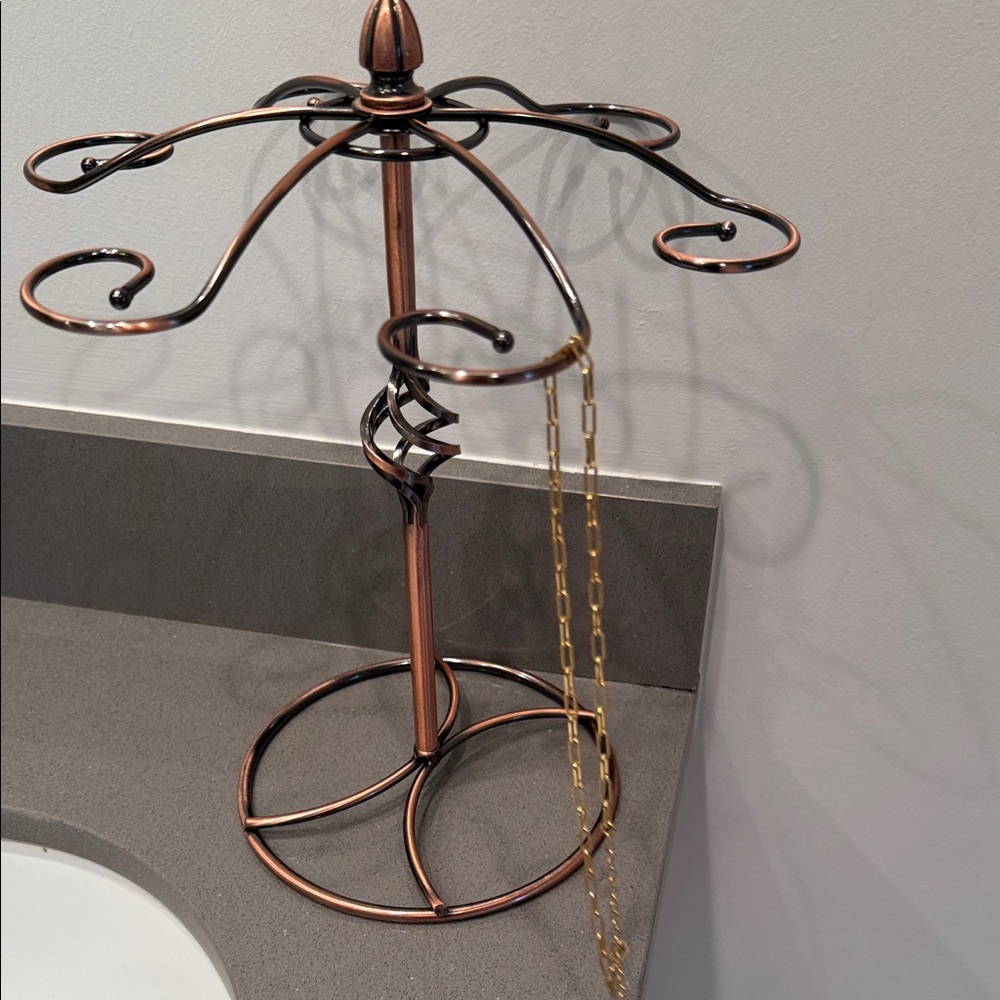 Elegant Bronze Jewelry Holder